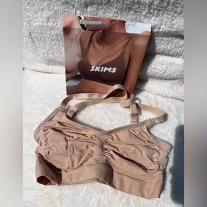 Skims Sculpting S/M Bra in Mica